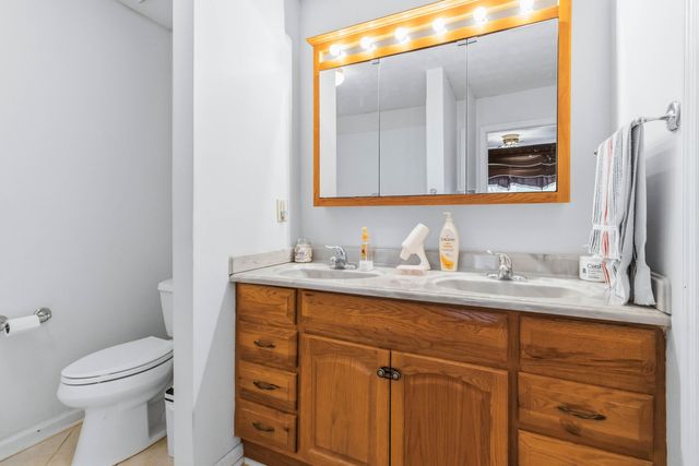 996 Wedgewood Road, Lexington, KY 40514