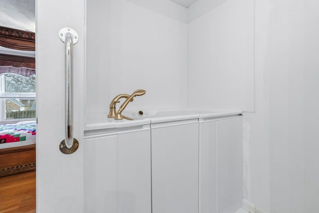 996 Wedgewood Road, Lexington, KY 40514