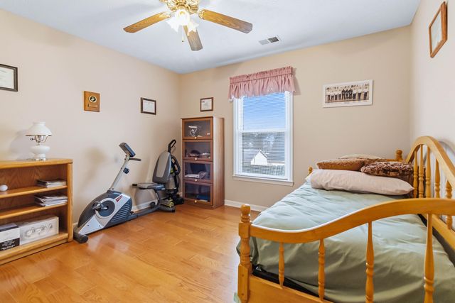 996 Wedgewood Road, Lexington, KY 40514