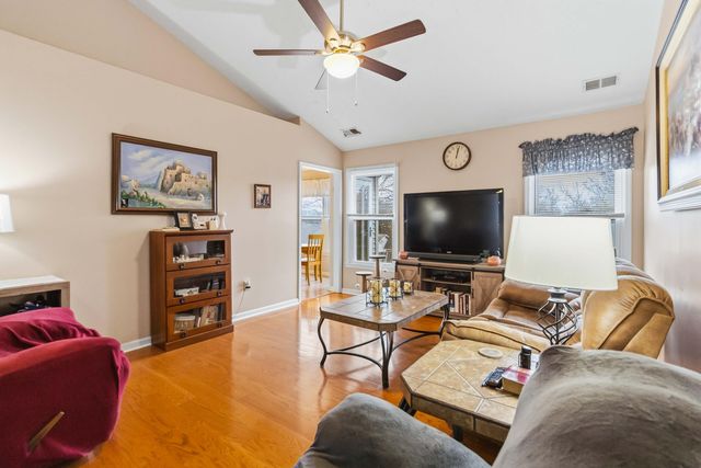 996 Wedgewood Road, Lexington, KY 40514