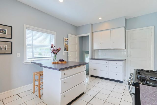 1003 Riverside Drive, South Bend, IN 46616