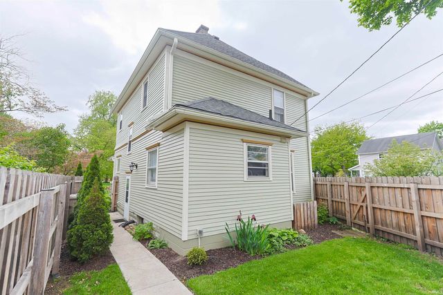 1003 Riverside Drive, South Bend, IN 46616