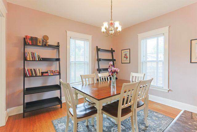 1003 Riverside Drive, South Bend, IN 46616