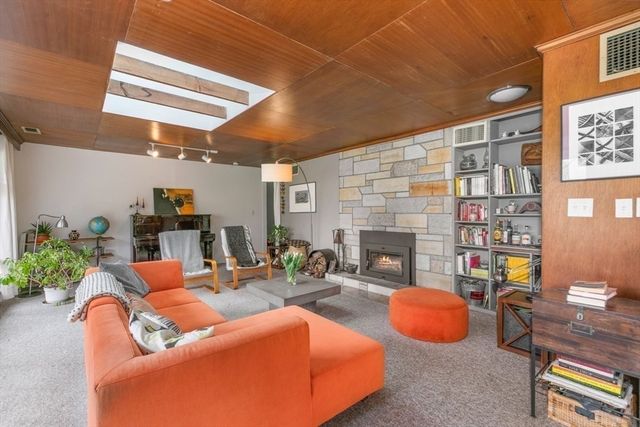 23 Alden Road, Andover, MA 01810