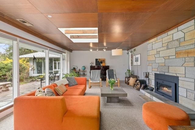 23 Alden Road, Andover, MA 01810