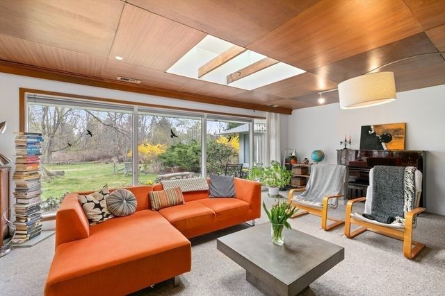 23 Alden Road, Andover, MA 01810