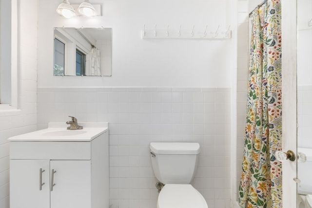 23 Alden Road, Andover, MA 01810