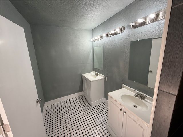 5700 Cherilee Lane, Haltom City, TX 76148