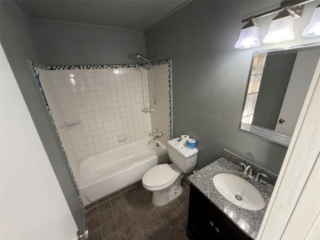 5700 Cherilee Lane, Haltom City, TX 76148