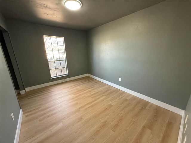 5700 Cherilee Lane, Haltom City, TX 76148