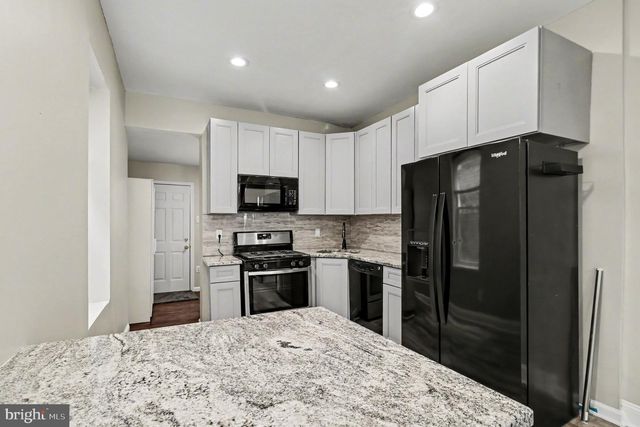 2238 OAKFORD ST, Philadelphia, PA 19146