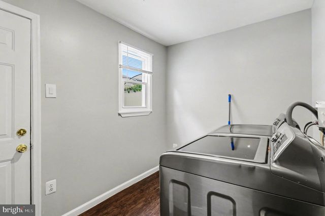 2238 OAKFORD ST, Philadelphia, PA 19146