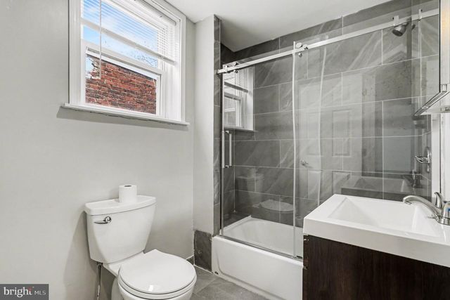 2238 OAKFORD ST, Philadelphia, PA 19146
