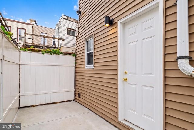 2238 OAKFORD ST, Philadelphia, PA 19146