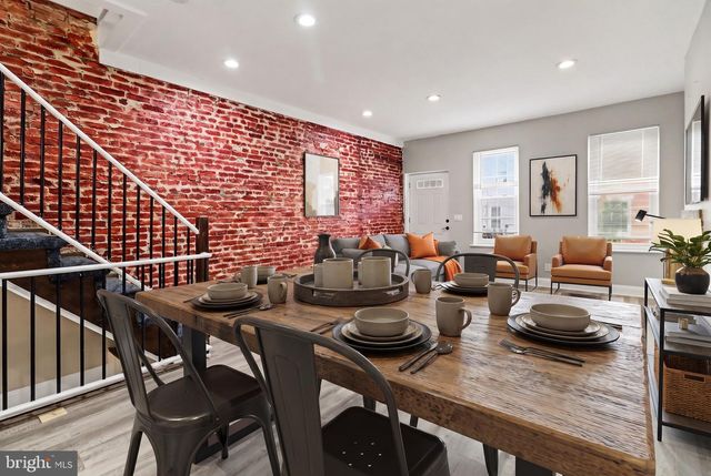 2238 OAKFORD ST, Philadelphia, PA 19146