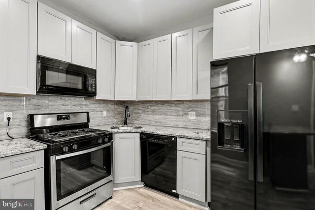 2238 OAKFORD ST, Philadelphia, PA 19146