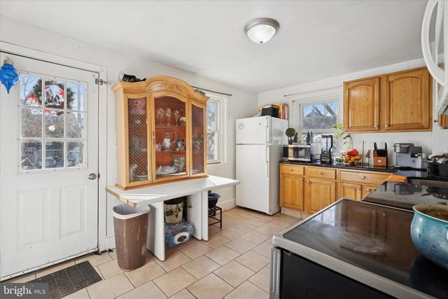 648 ASTOR ST, Norristown, PA 19401