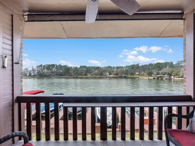 801 River Road 114F, Montgomery, TX 77356