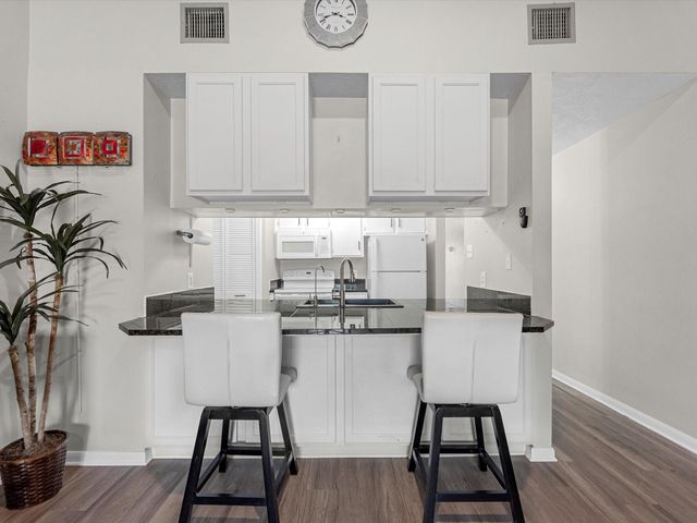 801 River Road 114F, Montgomery, TX 77356