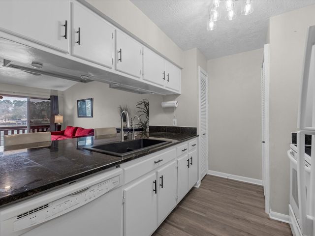 801 River Road 114F, Montgomery, TX 77356