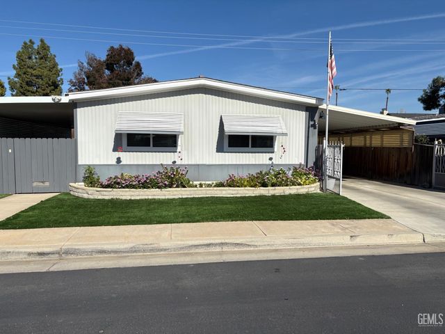 400 E Roberts Lane 51, Bakersfield, CA 93308