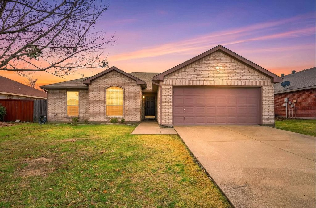 821 Rowdy Drive, Royse City, TX 75189