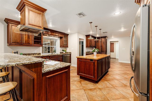 451 LONE PALM DRIVE, Lakeland, FL 33815