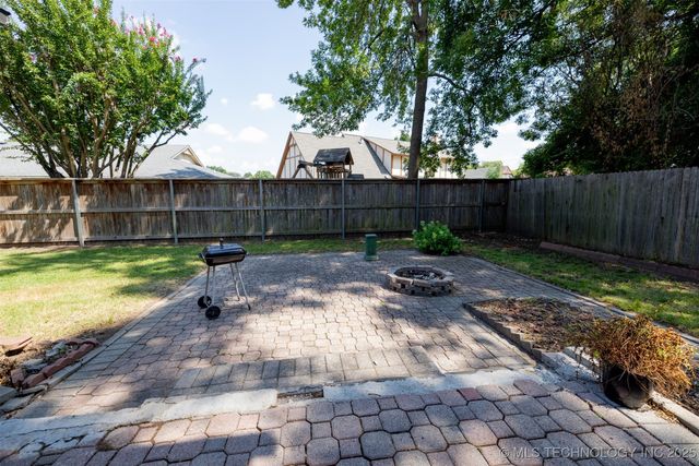 6243 S 87th East Avenue, Tulsa, OK 74133
