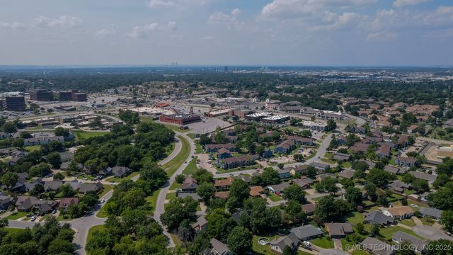 6243 S 87th East Avenue, Tulsa, OK 74133