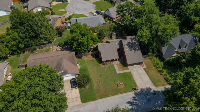 6243 S 87th East Avenue, Tulsa, OK 74133