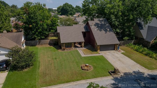 6243 S 87th East Avenue, Tulsa, OK 74133