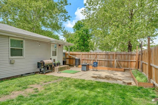 709 Frey Drive, Manhattan, KS 66502