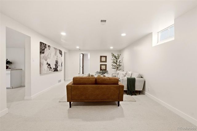 3195 S Franklin Street, Englewood, CO 80113