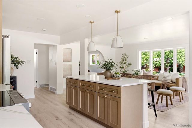 3195 S Franklin Street, Englewood, CO 80113