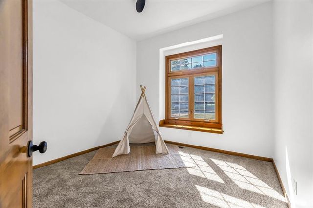 7803 NW Lynns Lane, Weatherby Lake, MO 64152