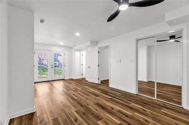 7803 NW Lynns Lane, Weatherby Lake, MO 64152