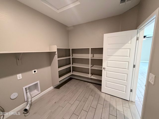 24170 W FLORES Drive, Buckeye, AZ 85326