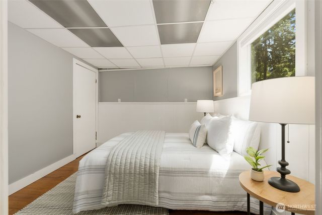 14032 Stone Avenue N, Seattle, WA 98133