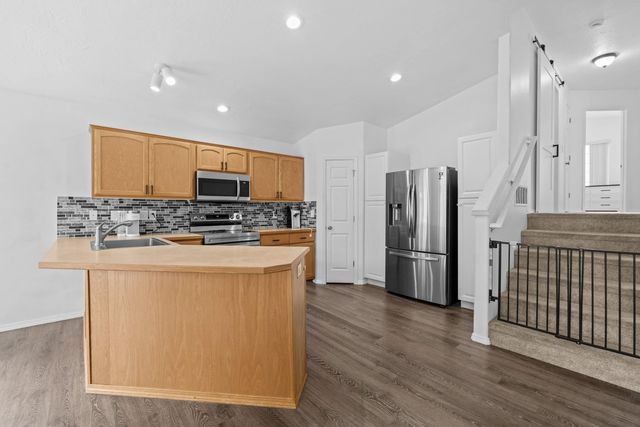 10113 W RASPBERRY Ave, Cheney, WA 99004