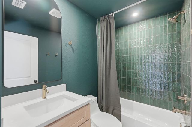 2664 60TH AVENUE S, St Petersburg, FL 33712