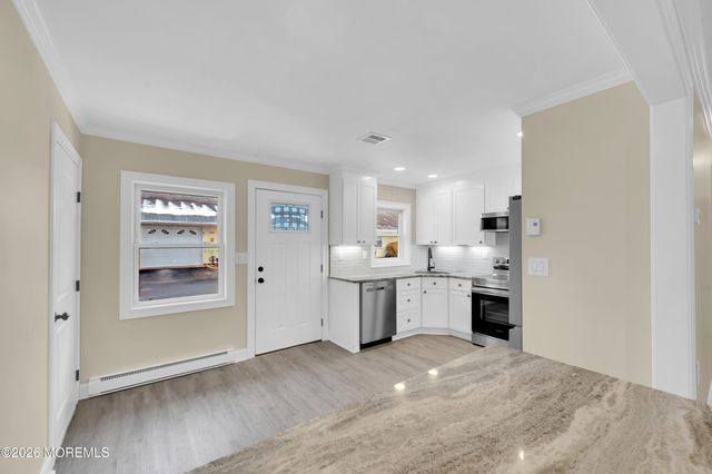 111B Edinburgh Lane, Lakewood, NJ 08701