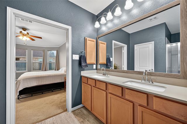 30205 Willow Chase Lane, Brookshire, TX 77423