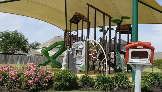 30205 Willow Chase Lane, Brookshire, TX 77423