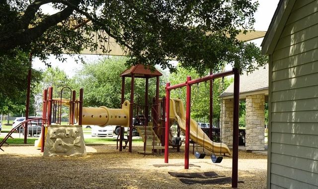 30205 Willow Chase Lane, Brookshire, TX 77423