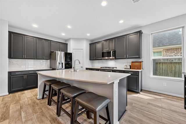 30205 Willow Chase Lane, Brookshire, TX 77423