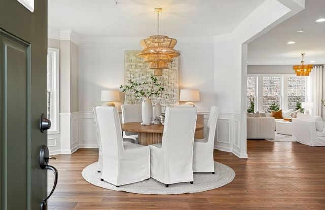 14 Emerald Run 62, Shrewsbury, MA 01545