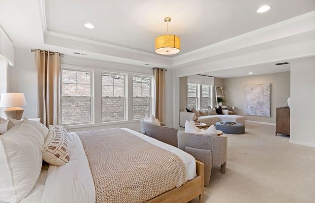 14 Emerald Run 62, Shrewsbury, MA 01545