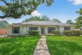 2715 Kenross Street, Houston, TX 77043