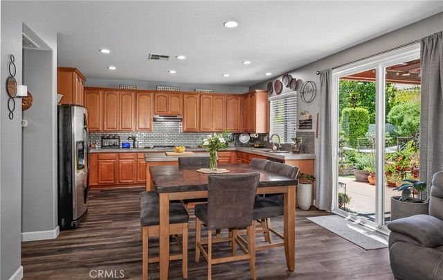 2155 Larimore Lane, Mentone, CA 92359