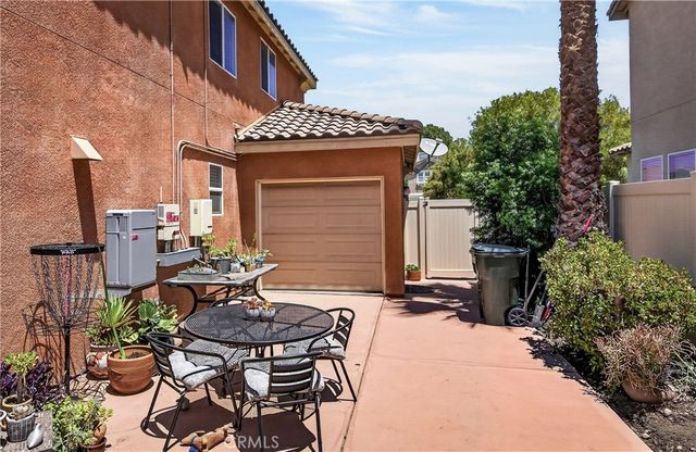 2155 Larimore Lane, Mentone, CA 92359
